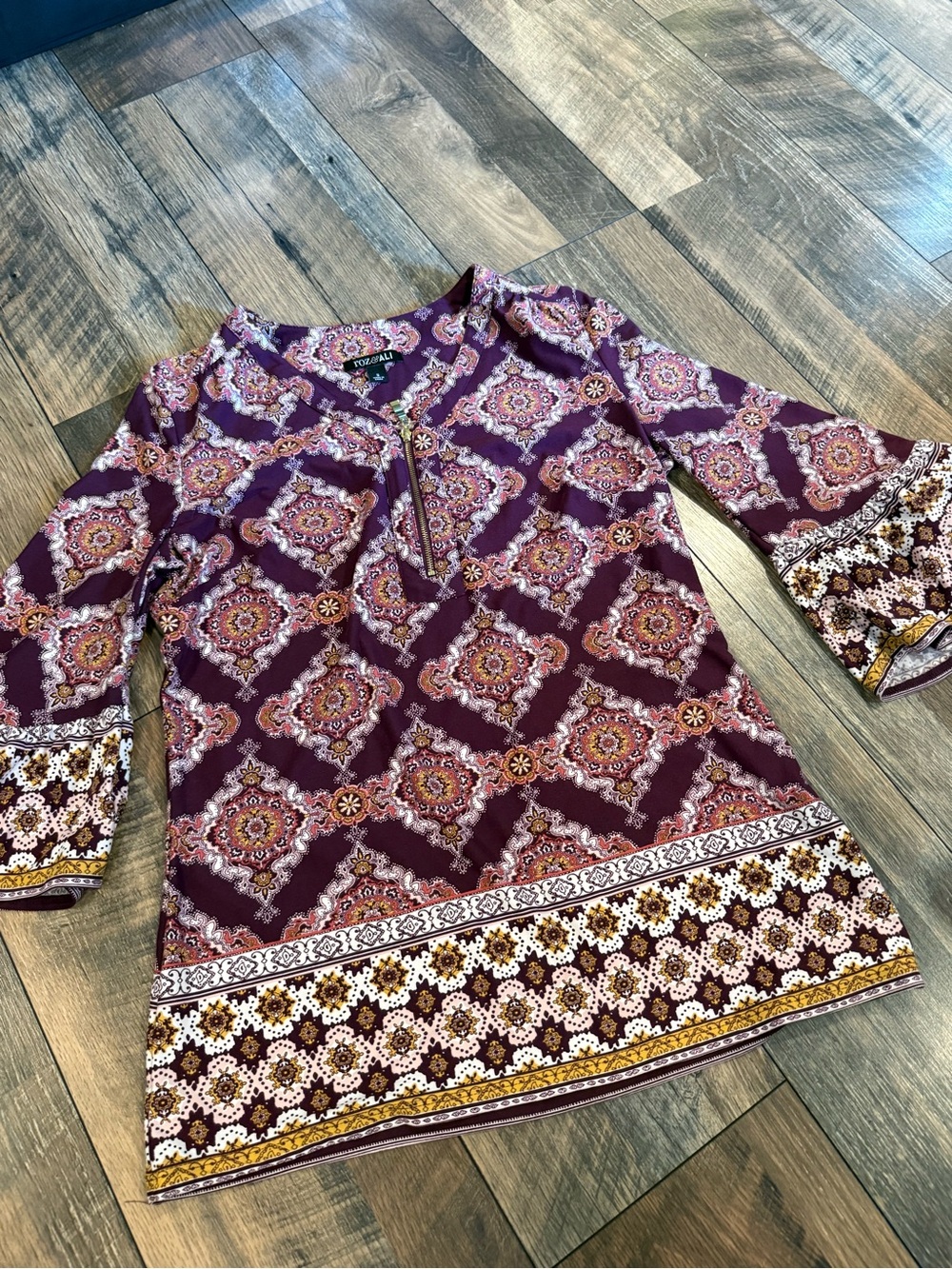 Roz & Ali Ruby Paisley Print Tunic Top -